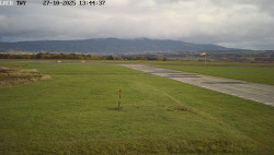 Pojezdová dráha, Runway