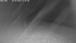 Pojezdová dráha, Runway