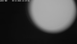 Pojezdová dráha, Runway