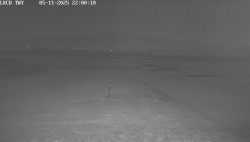 Pojezdová dráha, Runway