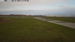 Pojezdová dráha, Runway