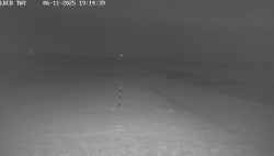 Pojezdová dráha, Runway