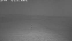 Pojezdová dráha, Runway