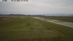 Pojezdová dráha, Runway