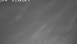 Pojezdová dráha, Runway