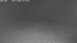 Pojezdová dráha, Runway