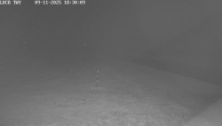 Pojezdová dráha, Runway