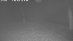 Pojezdová dráha, Runway