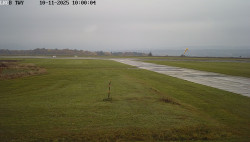 Pojezdová dráha, Runway