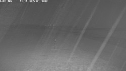 Pojezdová dráha, Runway