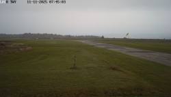 Pojezdová dráha, Runway