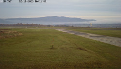 Pojezdová dráha, Runway