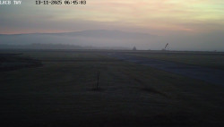 Pojezdová dráha, Runway