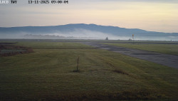 Pojezdová dráha, Runway