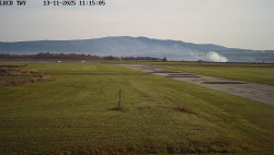 Pojezdová dráha, Runway