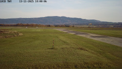 Pojezdová dráha, Runway