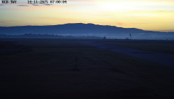 Pojezdová dráha, Runway