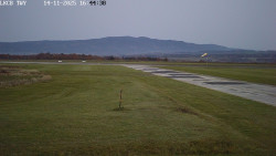 Pojezdová dráha, Runway