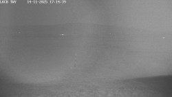 Pojezdová dráha, Runway