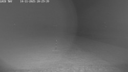 Pojezdová dráha, Runway