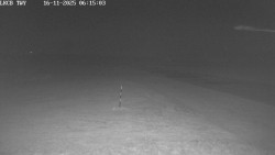 Pojezdová dráha, Runway