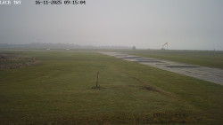 Pojezdová dráha, Runway