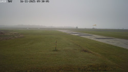 Pojezdová dráha, Runway