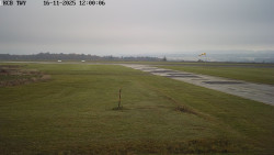 Pojezdová dráha, Runway