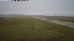 Pojezdová dráha, Runway