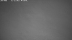 Pojezdová dráha, Runway