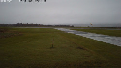 Pojezdová dráha, Runway