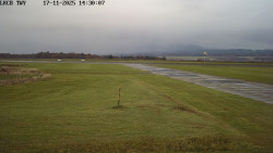 Pojezdová dráha, Runway