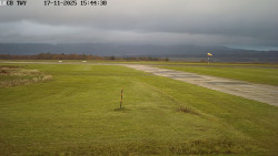 Pojezdová dráha, Runway