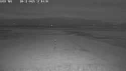 Pojezdová dráha, Runway