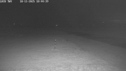 Pojezdová dráha, Runway