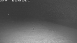 Pojezdová dráha, Runway