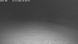 Pojezdová dráha, Runway