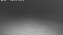 Pojezdová dráha, Runway