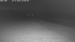 Pojezdová dráha, Runway