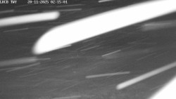 Pojezdová dráha, Runway