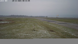 Pojezdová dráha, Runway