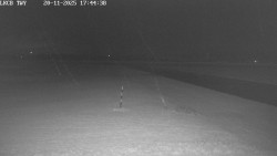 Pojezdová dráha, Runway