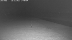 Pojezdová dráha, Runway