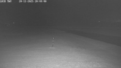 Pojezdová dráha, Runway