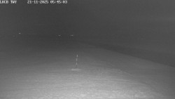 Pojezdová dráha, Runway