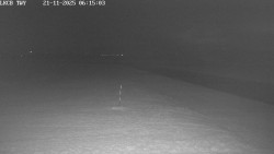 Pojezdová dráha, Runway