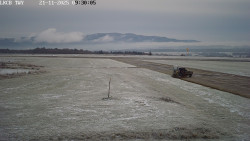 Pojezdová dráha, Runway