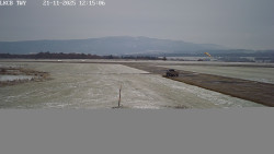 Pojezdová dráha, Runway