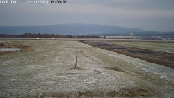 Pojezdová dráha, Runway