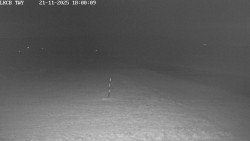 Pojezdová dráha, Runway